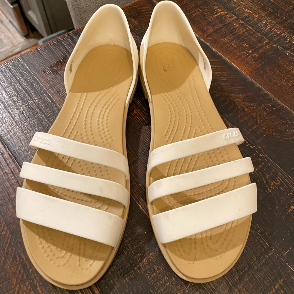 Women crocs